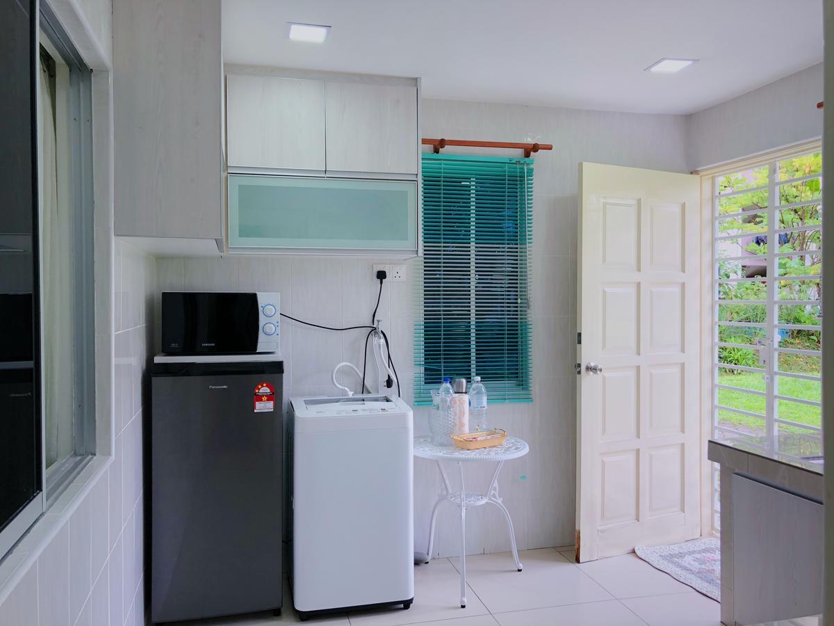 Homestay Farah Wangsa Maju Kl Kuala Lumpur Exterior foto